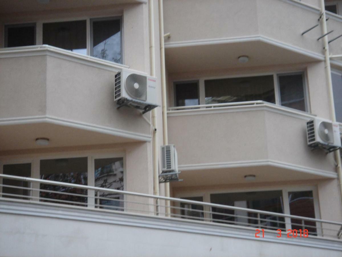 Apartment Deni Burgas Luaran gambar