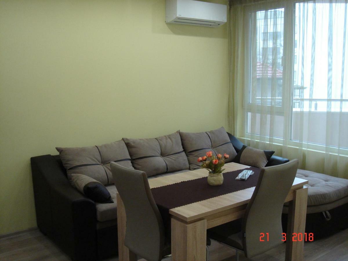 Apartment Deni Burgas Luaran gambar