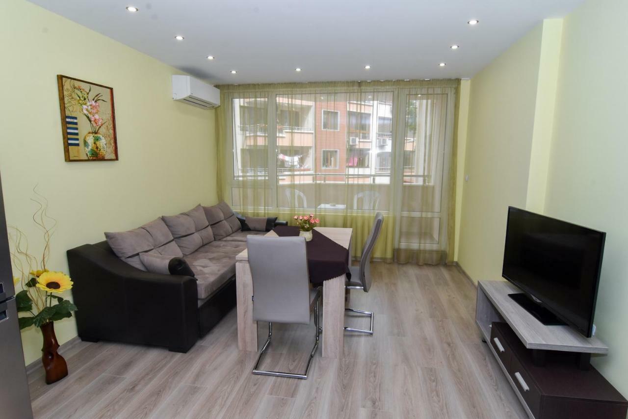 Apartment Deni Burgas Luaran gambar