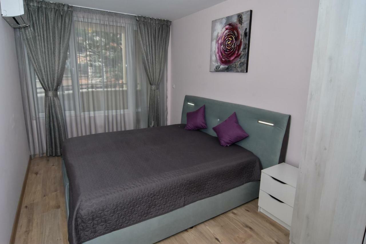Apartment Deni Burgas Luaran gambar